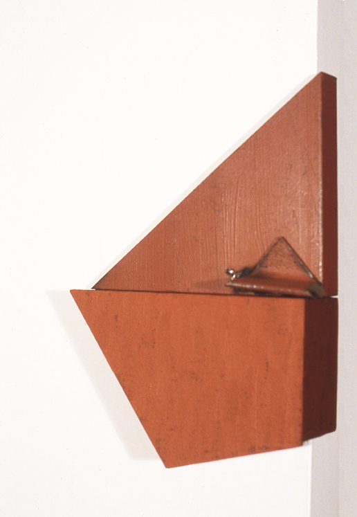 Red Metal Corner Triangle